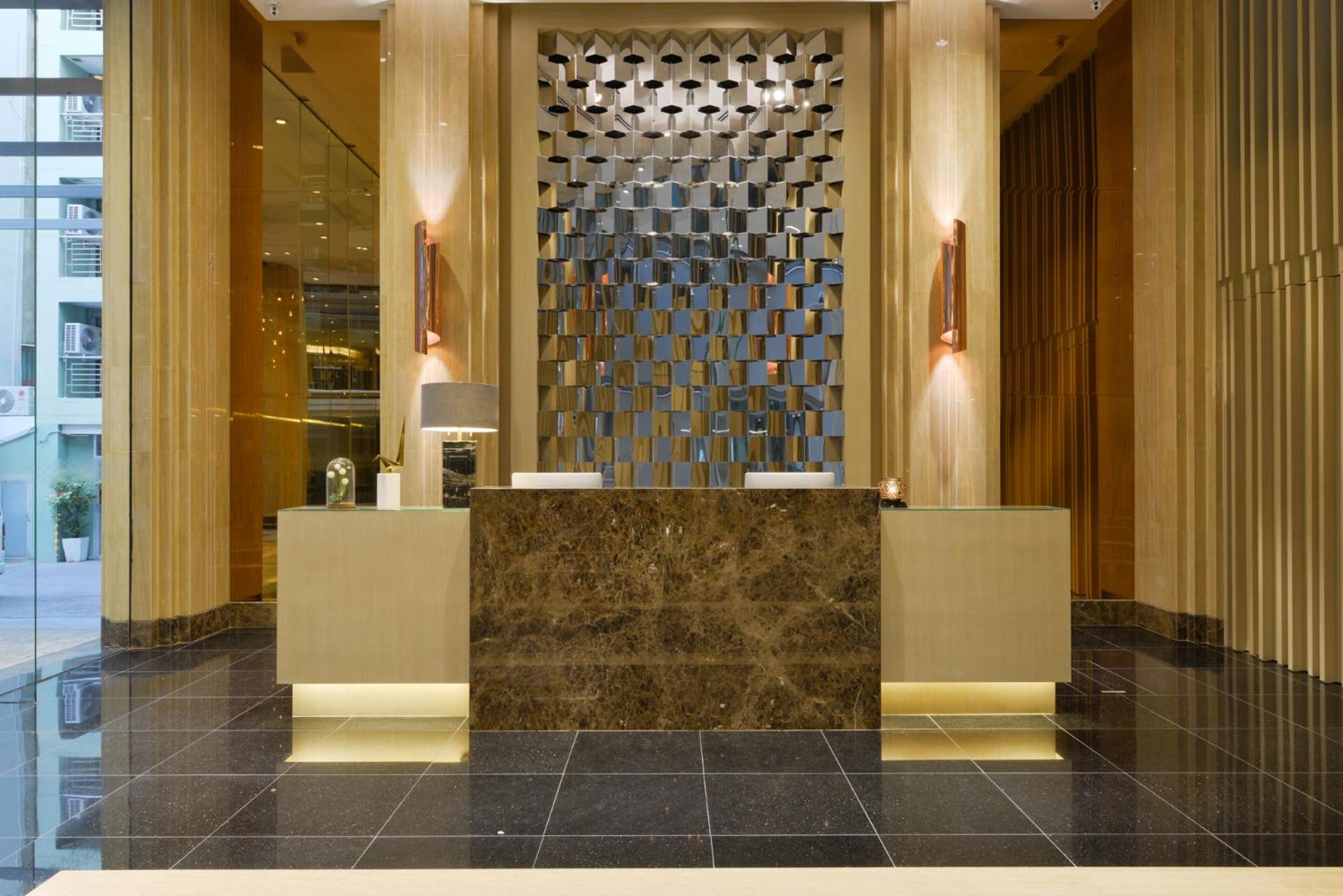 Le D'Tel Bangkok Hotel Exterior photo